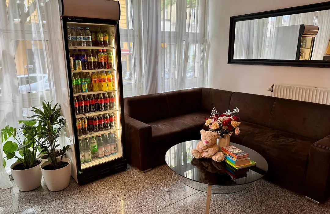 Atlas Berlin Hotel-1
