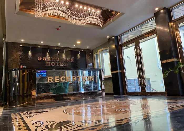 Hotel Grand Inn
