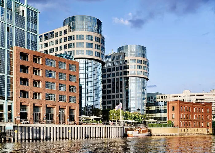 Abion Spreebogen Waterside Berlin